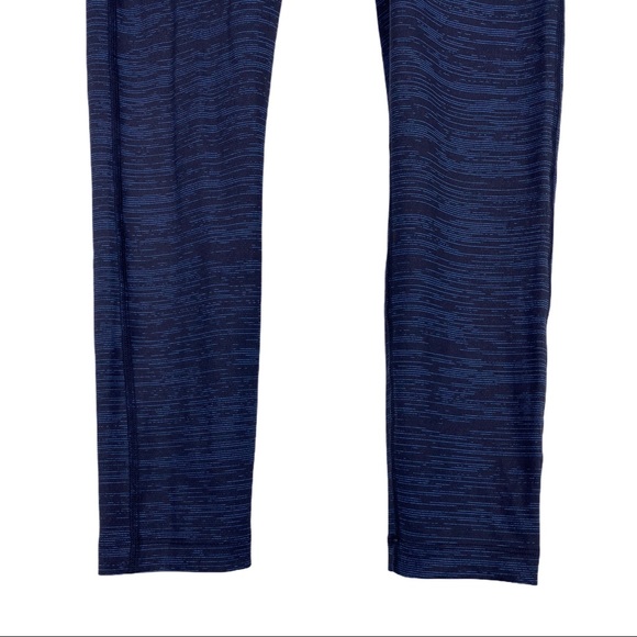 Outdoor Voices Compression 7/8 Warmup Leggings - Picture 7 of 9